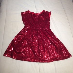 🤶🏻NWT Young girls formal dress